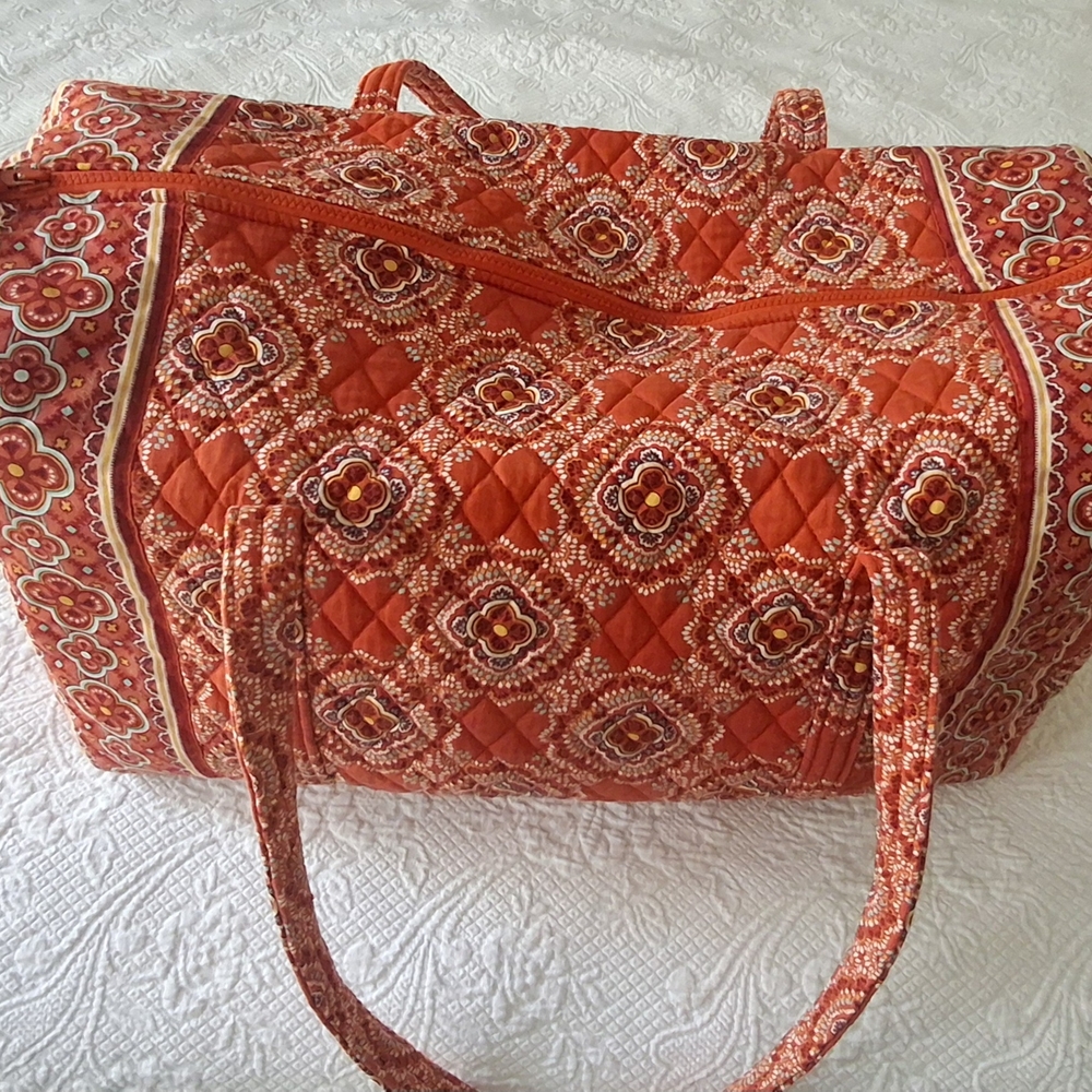 Vera Bradley Quilted Women's Bag